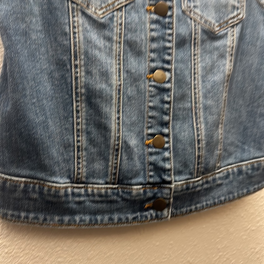 Denim vest - Picture 4 of 4
